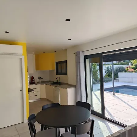 Freires - T0 Com Piscina Na Benedita