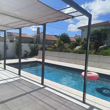 Freires - T0 Com Piscina Na Benedita شاليه Espite
